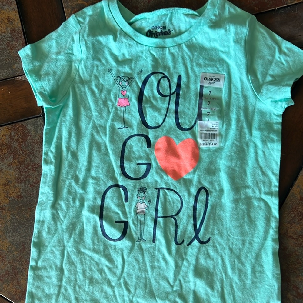NWT size 7 little girls top.